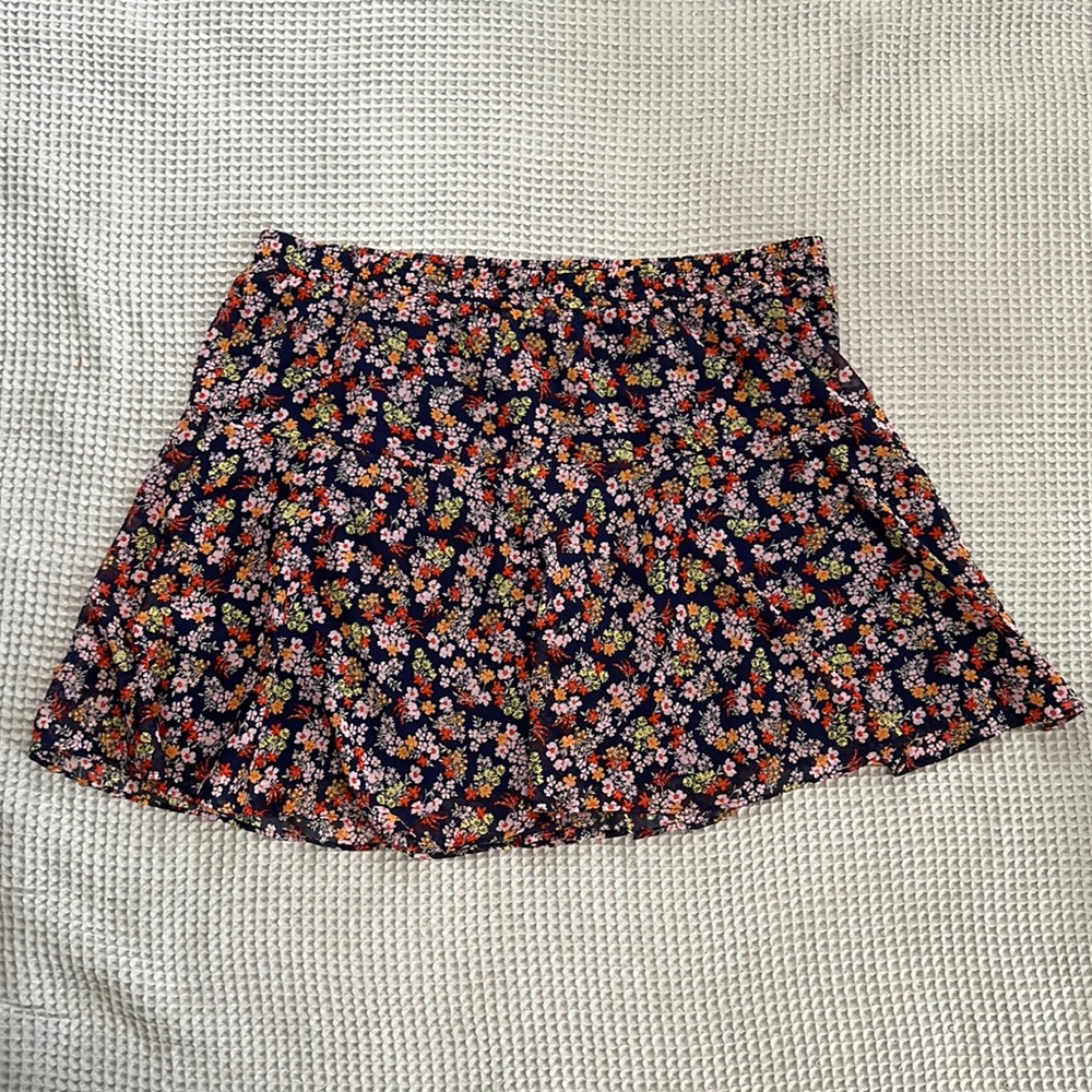 Banana Republic Factory Mini Floral Skirt with Elastic Waist